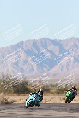 media/Dec-07-2025-CVMA (Sun) [[3e7d2de5dc]]/Race 16-Formula Middleweight/